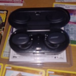 Bose wireless earbuds